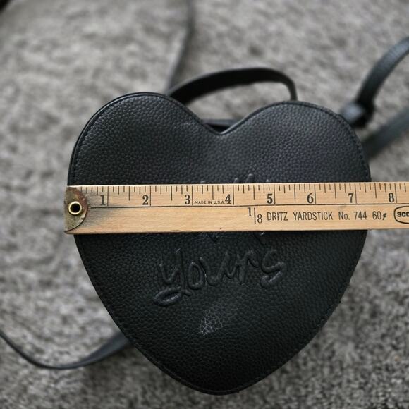 Bailey Sarian Fatally Yours Collection Heart Shaped Crossbody Bag Melt Cosmetics - Picture 11 of 11